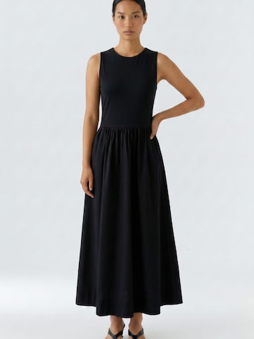 OUI Kleid in Schwarz: Vorderseite