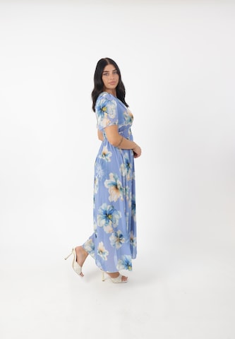 Abito estivo di Elara in blu