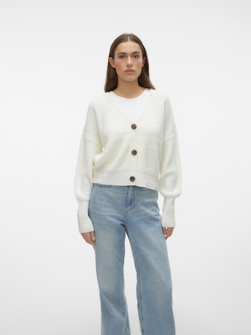 Cardigan 'Lea' VERO MODA en blanc