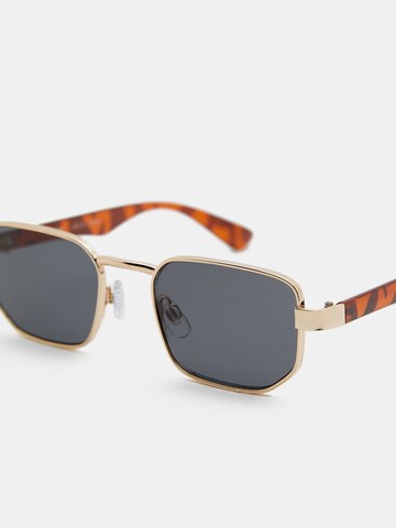 Pull&Bear Okulary przeciwsłoneczne w kolorze złoty
