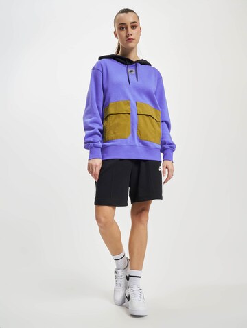 Nike Sportswear Sweatshirt in Blau