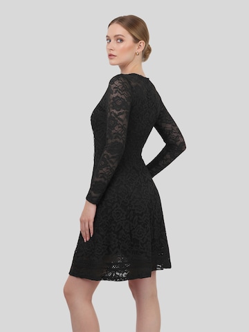 LapaPlus Kleid in Schwarz