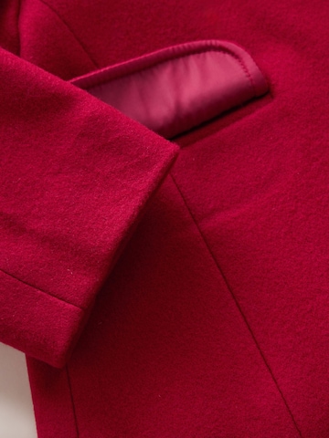 Next - Abrigo en rojo