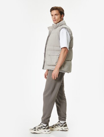 Koton Tapered Pants in Grey