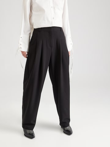 VERO MODA Loose fit Pleat-Front Pants 'ISABELLE' in Black: front