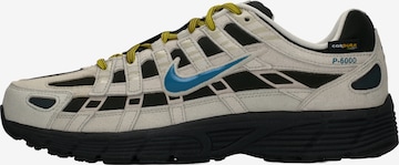 Nike Sportswear Matalavartiset tennarit 'P-6000 Premium' värissä ruskea: etupuoli