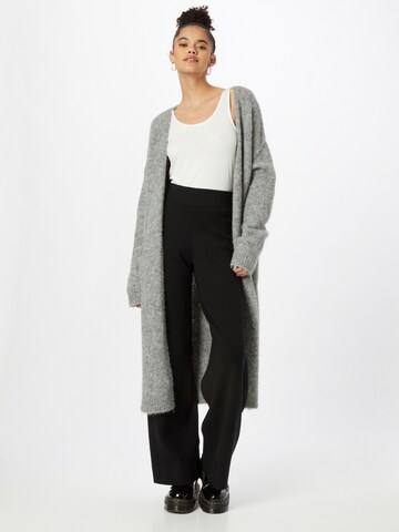 VILA Top 'Athena' in Schwarz