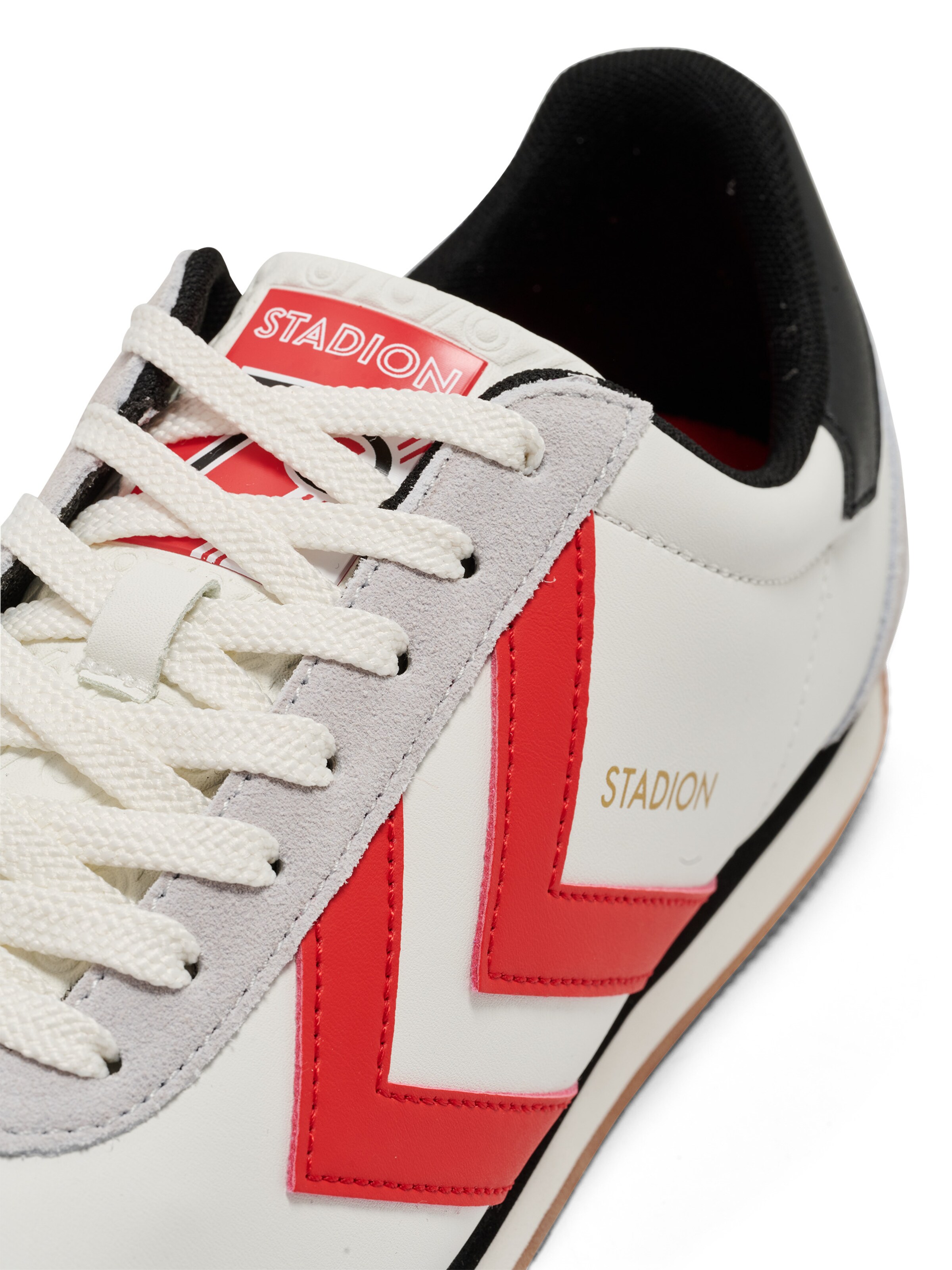 Hummel Sneakers in White
