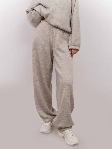 4TAILORS Loosefit Broek in Beige: voorkant