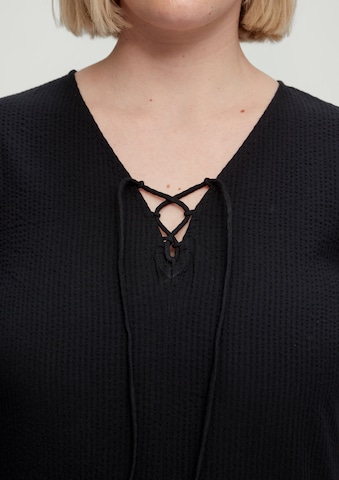 TRIANGLE Blouse in Black