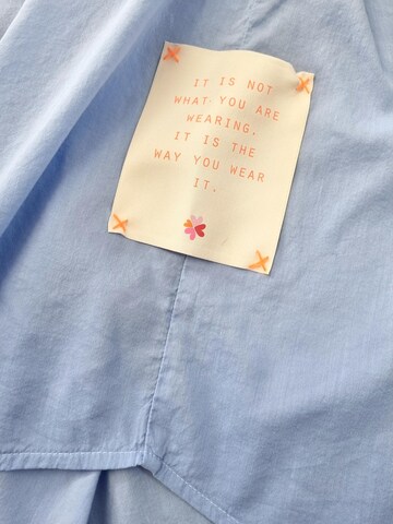 LIKS. Munich Blouse in Blue