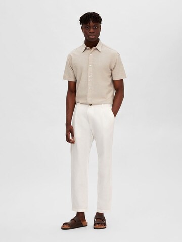 SELECTED HOMME Regular Pleat-Front Pants in White