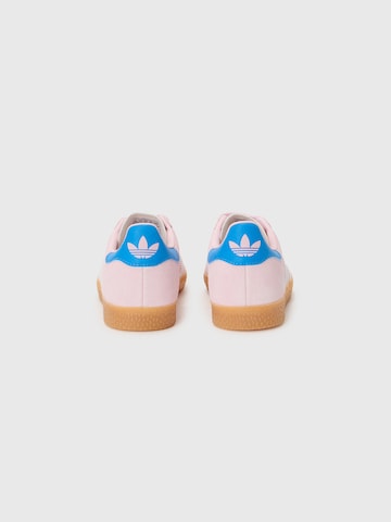 ADIDAS ORIGINALS Кроссовки 'GAZELLE' в Ярко-розовый
