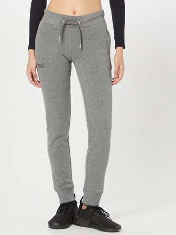 Superdry - Tapered Pantalón en gris: frente