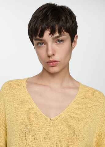 Pull-over 'Pekin' MANGO en jaune