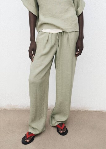 MANGO Regular Hose 'Salvia' in Grün: Vorderseite