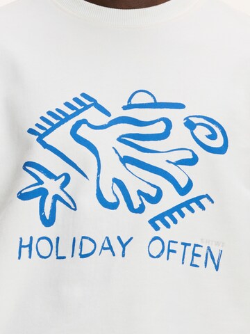 Sweat-shirt 'HOLIDAY OFTEN' Shiwi en blanc