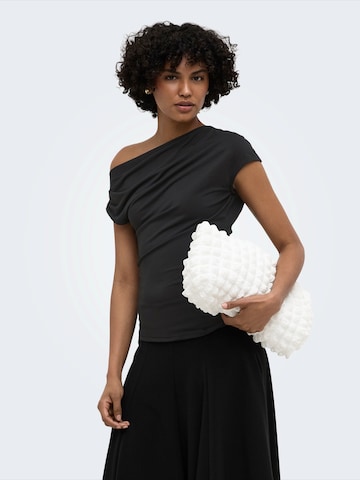 ONLY - Top 'ONLARIA' em preto: frente