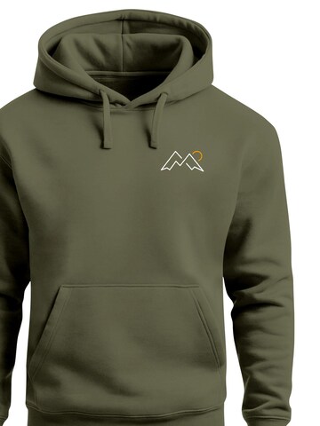 Neverless Sweatshirt 'Mountain Lineart' in Grün