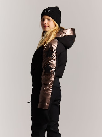 PROTEST Sportjacke 'PRTMindy JR' in Schwarz