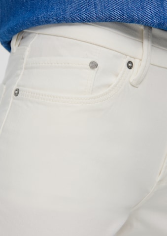 s.Oliver Slim fit Jeans in White