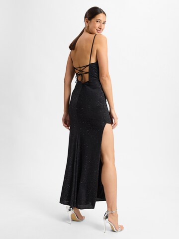 HEY KYLA Kleid in Schwarz