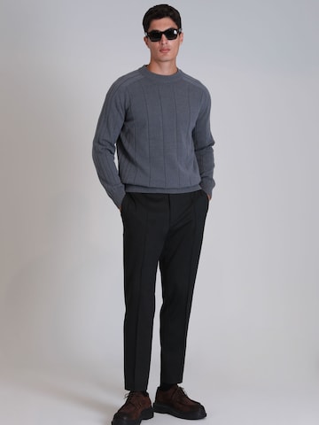 Lufian Slimfit Chino in Zwart
