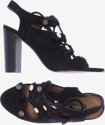 GUESS Sandals & High-Heeled Sandals in 39 in Black: front