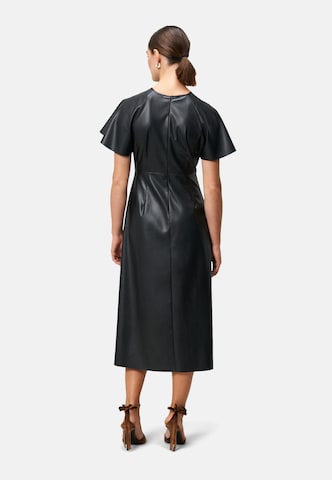 Robe zero en noir