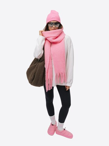 Berretto 'Kubota Unisex Autumn/Winter Marshmallow Beanie' di Kubota in rosa