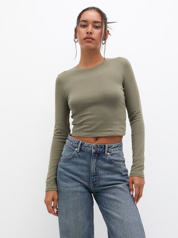 Pull&Bear Koszulka w kolorze brązowy: przód