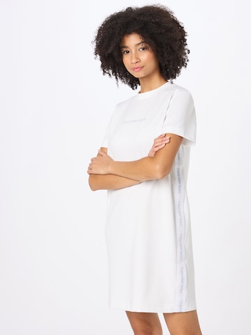 Calvin Klein Jeans Kleit, värv valge: eest vaates