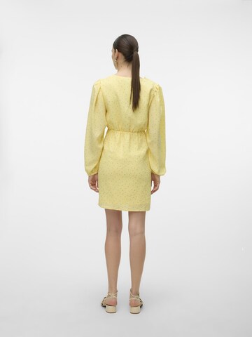 VERO MODA Kjole 'AMANDA' i gul