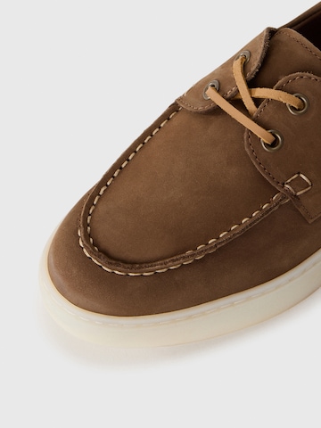 GUESS Μοκασίνι 'Rob' σε καφέ