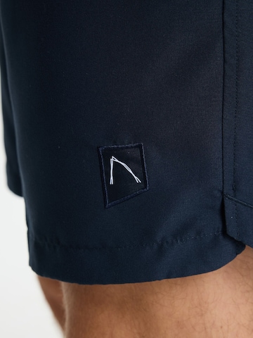 CHASIN' Boardshorts 'Soll' in Blauw