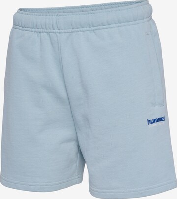 Hummel Regular Shorts 'Shai' in Blau