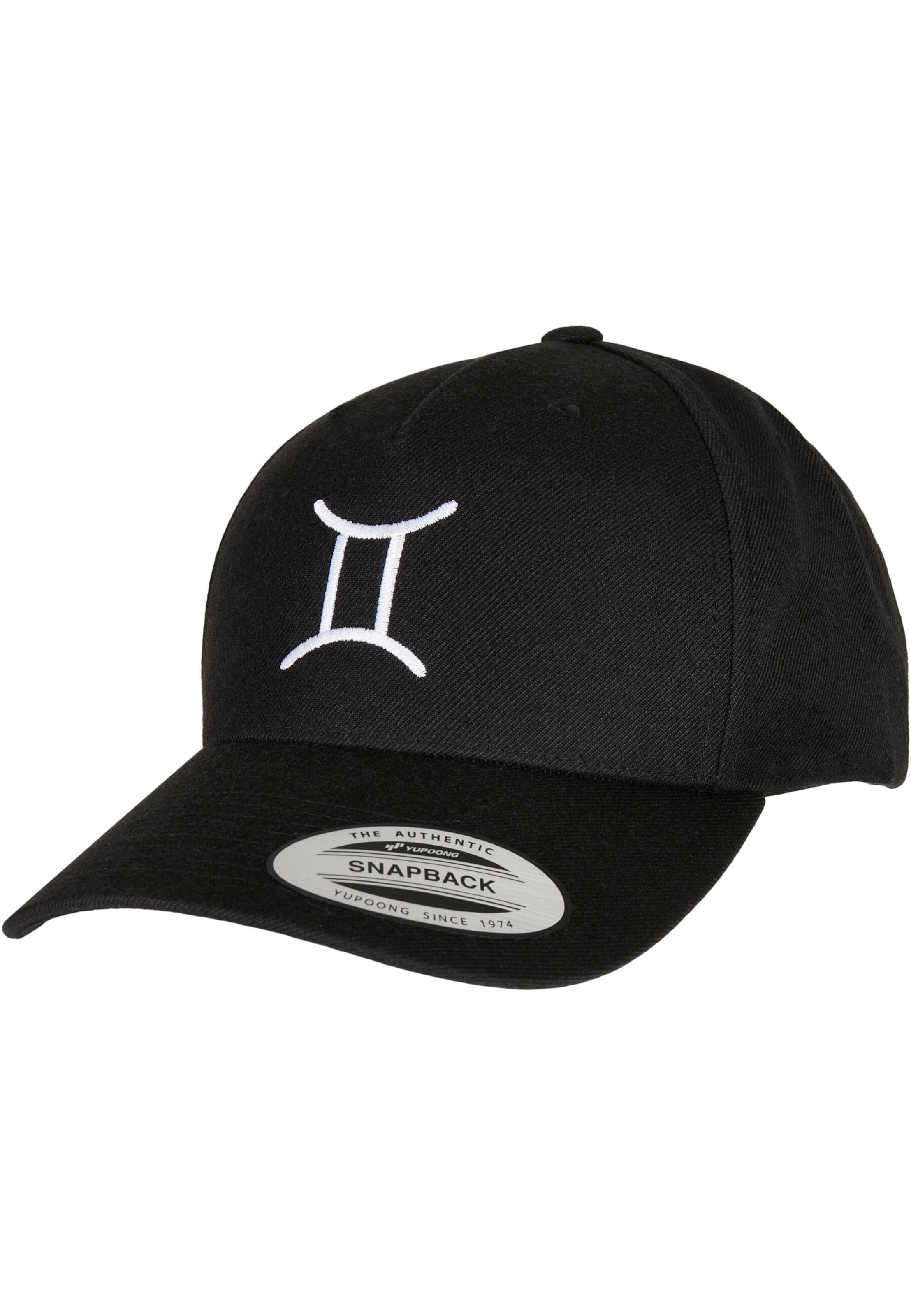 Mister Tee Cap 'Zodiac' in Black: front