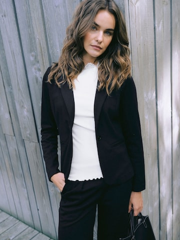 Oxmo - Blazer en negro