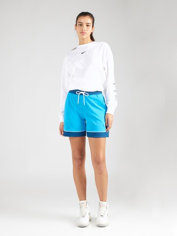 Jordan Regular Sportshorts in Blau