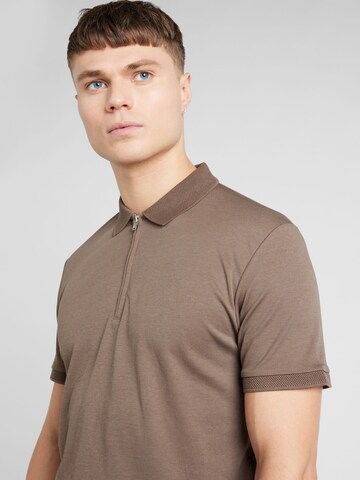 Tricou 'FAVE' de la SELECTED HOMME pe maro