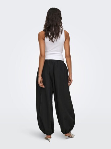 ONLY Tønde Bukser 'ONLAzra' i sort