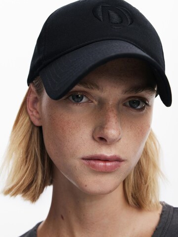 Desigual Keps i svart