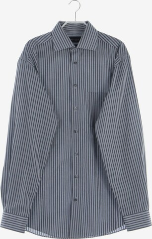 Morgan Button Up Shirt in M in Grey: front