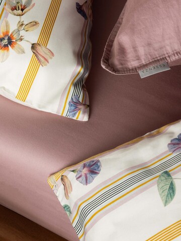 ESSENZA Bettwäsche 'Amare' in Beige