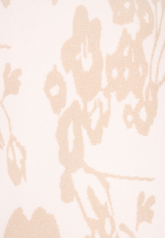 Usha Trui in Beige