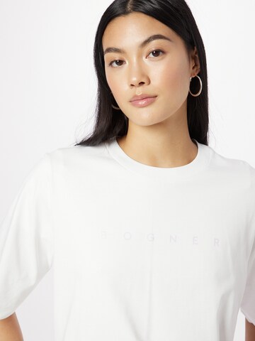 Maglietta 'DOROTHY' di BOGNER in bianco