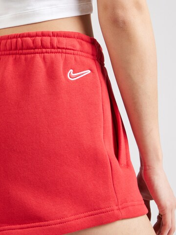 Nike Sportswear Regular Trousers in Red