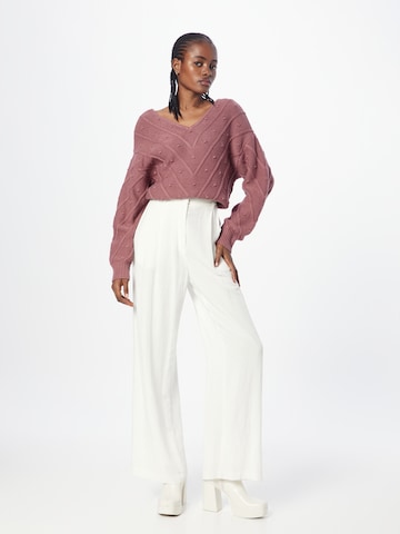 ABOUT YOU Sweater 'Hermine' in Pink