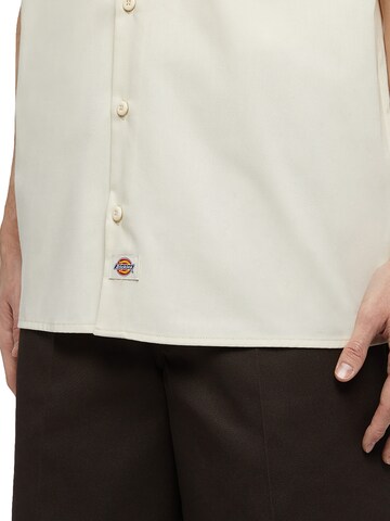 DICKIES Comfort Fit Skjorte i beige