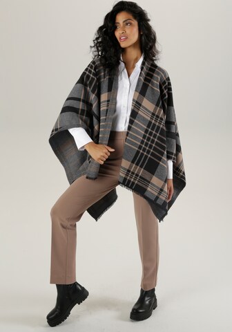 Aniston SELECTED Cape in Grau